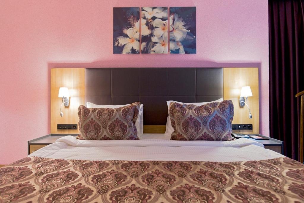 هتل ایفوریا باتومی